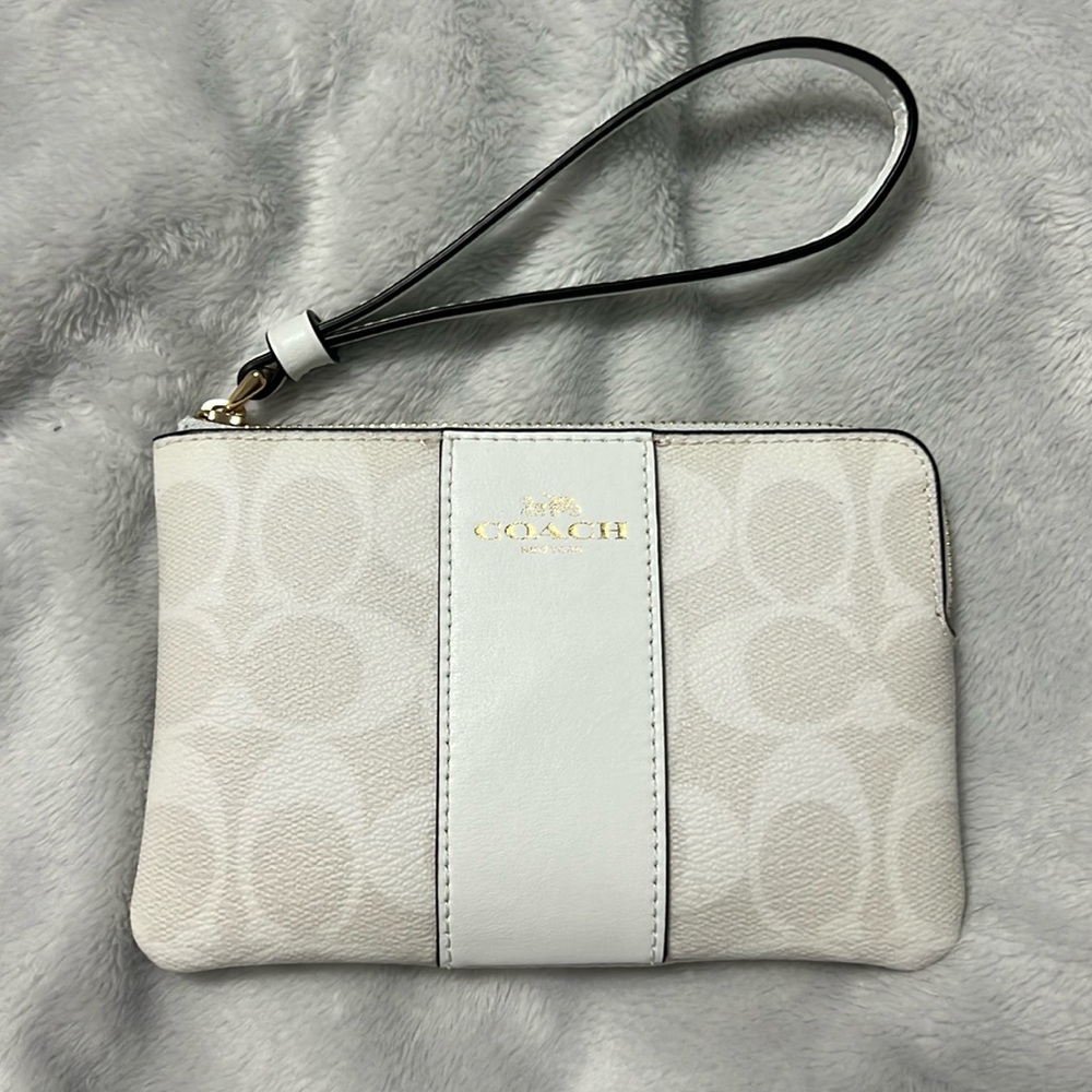 Coach Wrist Wallet